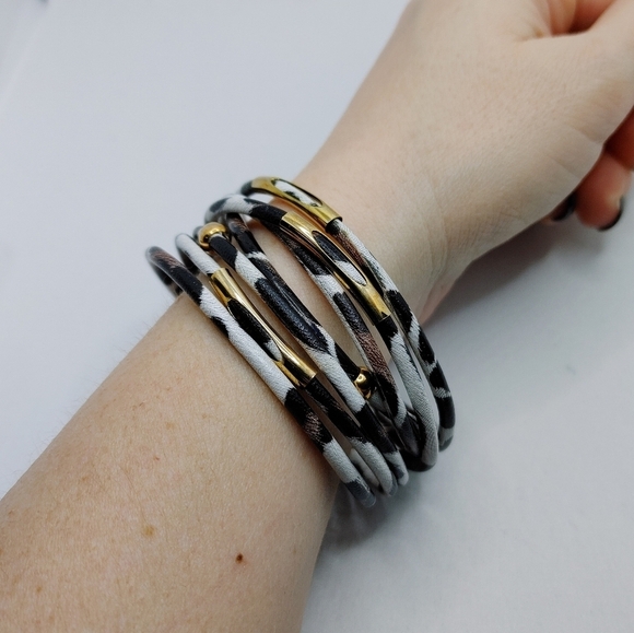 Boho Leopard Print Bracelets - Picture 11 of 11
